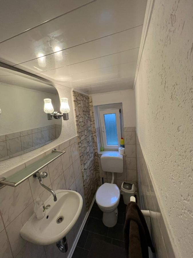 דיסלדורף Adam'S Hostel - Self Check-In & Only Private Rooms מראה חיצוני תמונה