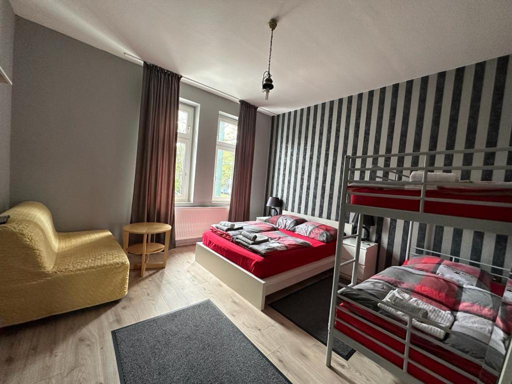 דיסלדורף Adam'S Hostel - Self Check-In & Only Private Rooms מראה חיצוני תמונה